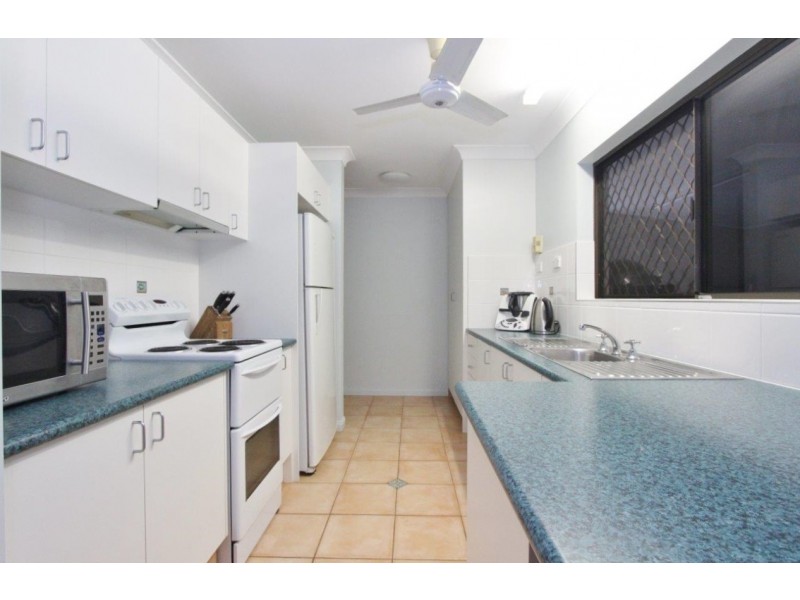 14 Conch Close, Trinity Beach QLD 4879