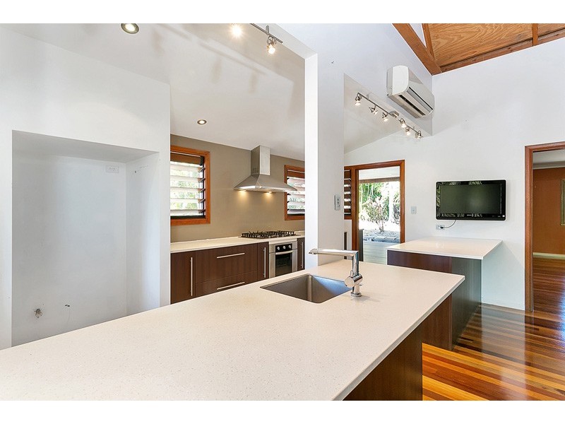 Kewarra Beach QLD 4879