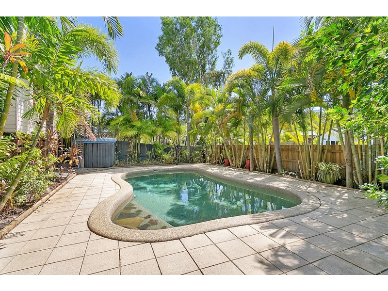 Kewarra Beach QLD 4879