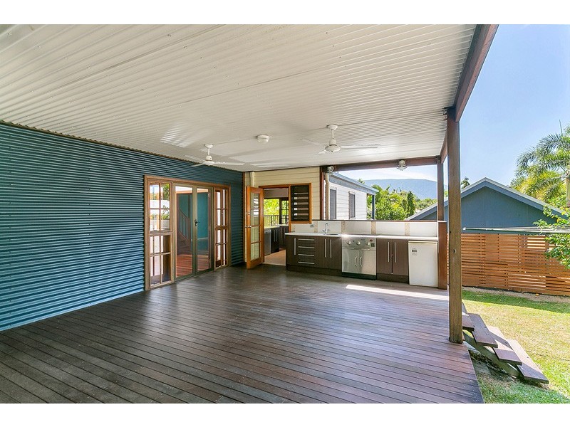 Kewarra Beach QLD 4879