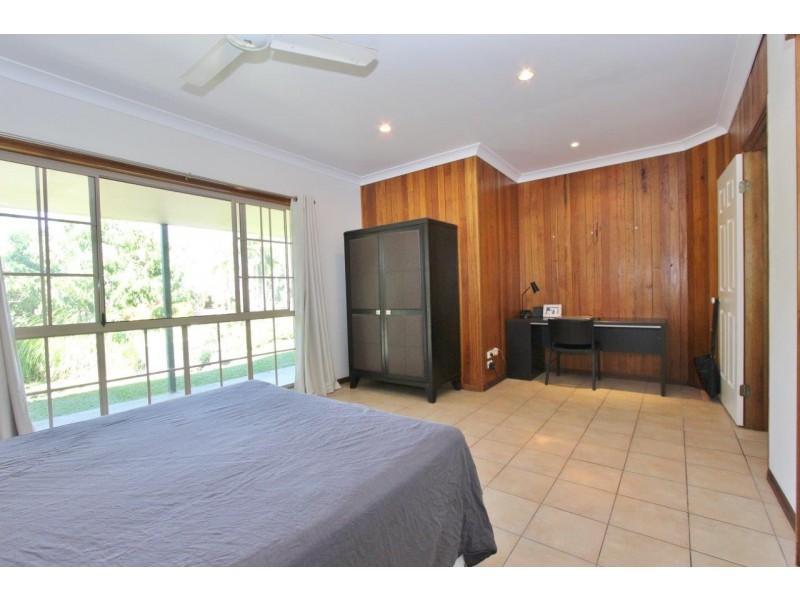 43 Yule Ave, Clifton Beach QLD 4879
