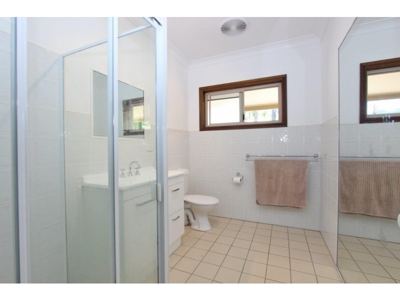 43 Yule Ave, Clifton Beach QLD 4879