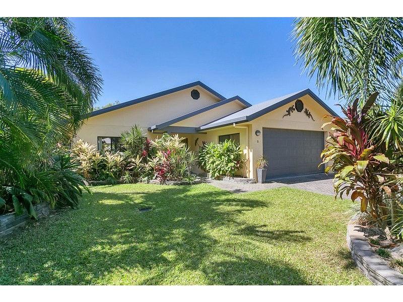 Clifton Beach QLD 4879