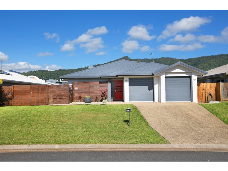 19 Hetherton Street, Smithfield QLD 4878