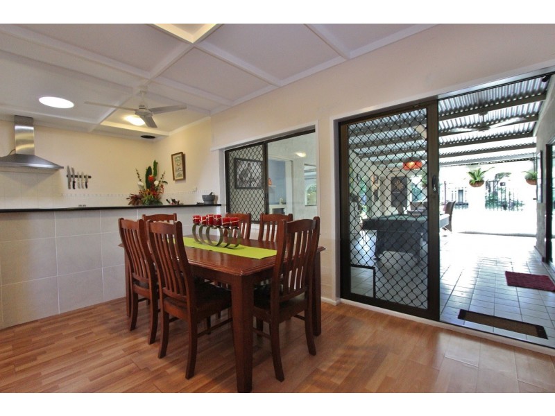 Clifton Beach QLD 4879