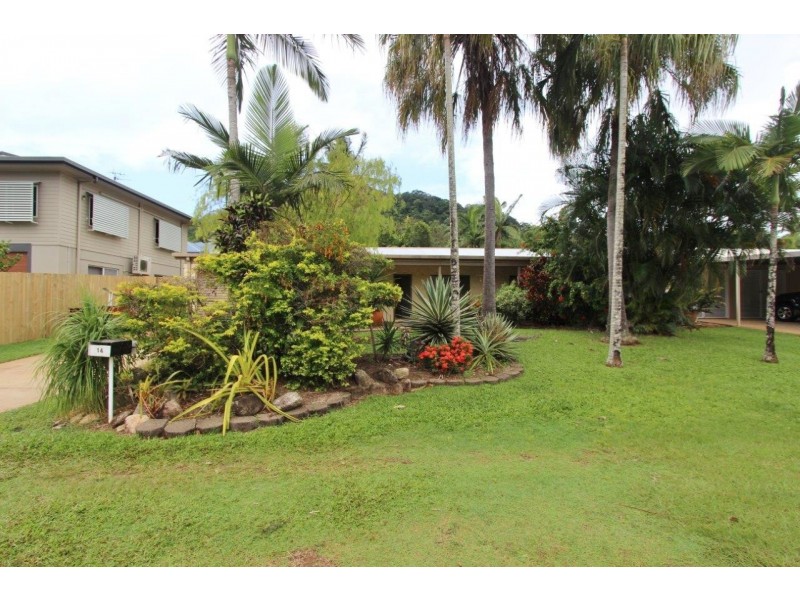 14 Kitava Street, Trinity Beach QLD 4879