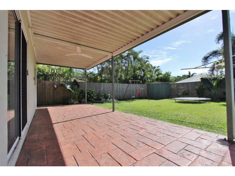 20 Cabarita Street, Kewarra Beach QLD 4879