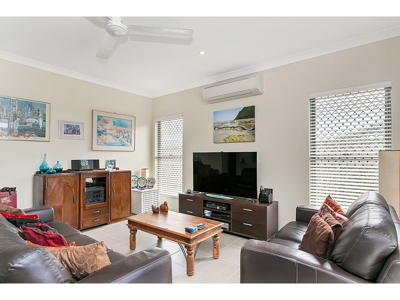 26 Seaways Street, Trinity Beach QLD 4879