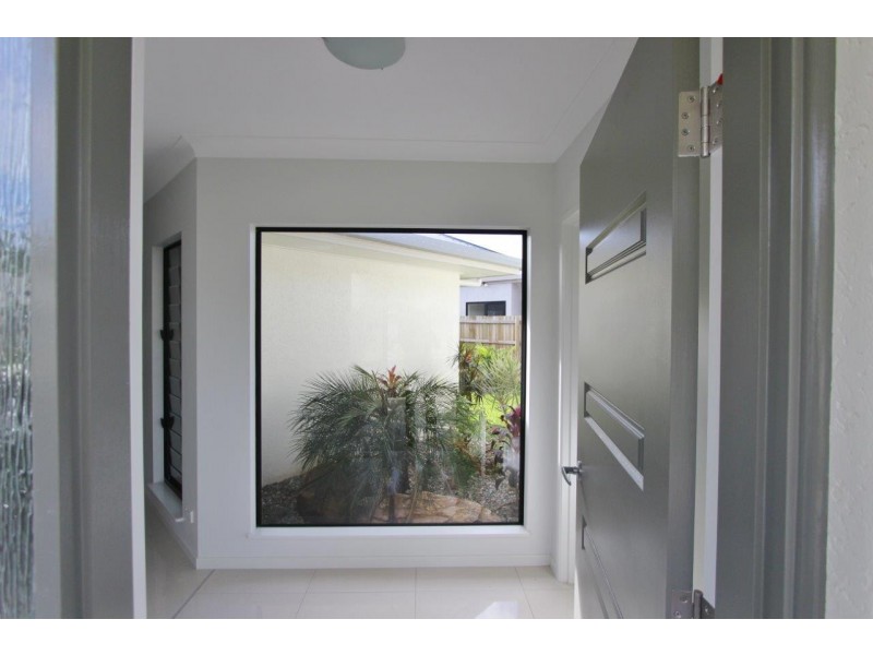 14 Coastline Parade, Trinity Beach QLD 4879