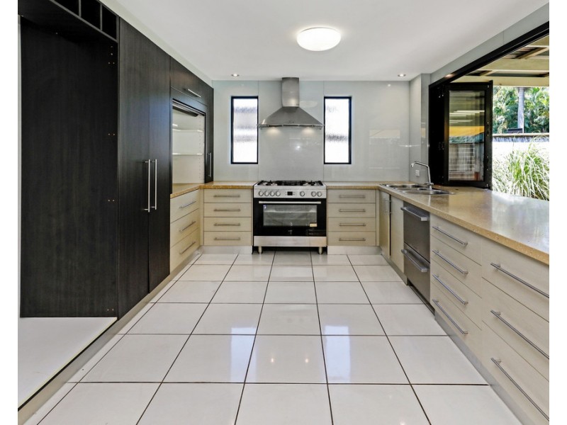 29 Morgan Street, Yorkeys Knob QLD 4878