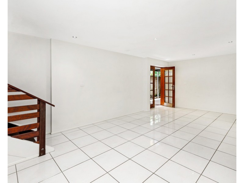 29 Morgan Street, Yorkeys Knob QLD 4878
