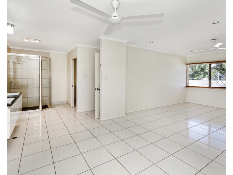 29 Morgan Street, Yorkeys Knob QLD 4878
