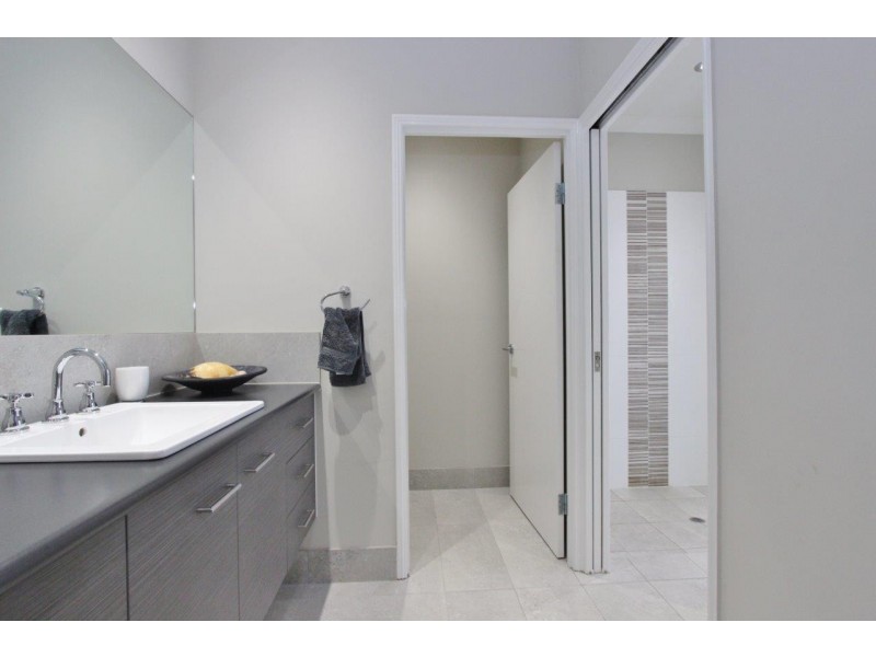 10 Starboard Street, Trinity Beach QLD 4879