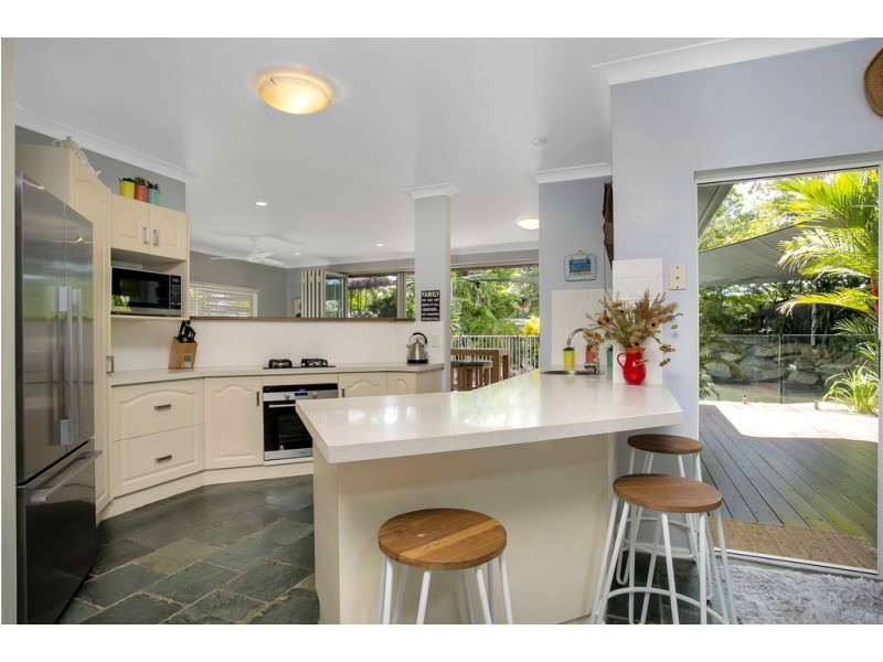 4 Chelsea Close, Kewarra Beach QLD 4879