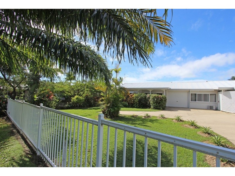 Kewarra Beach QLD 4879