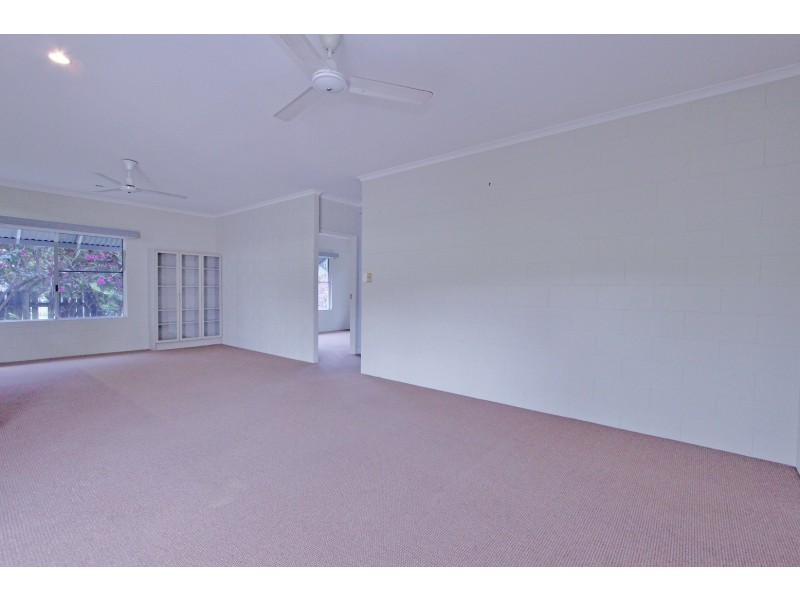 Kewarra Beach QLD 4879