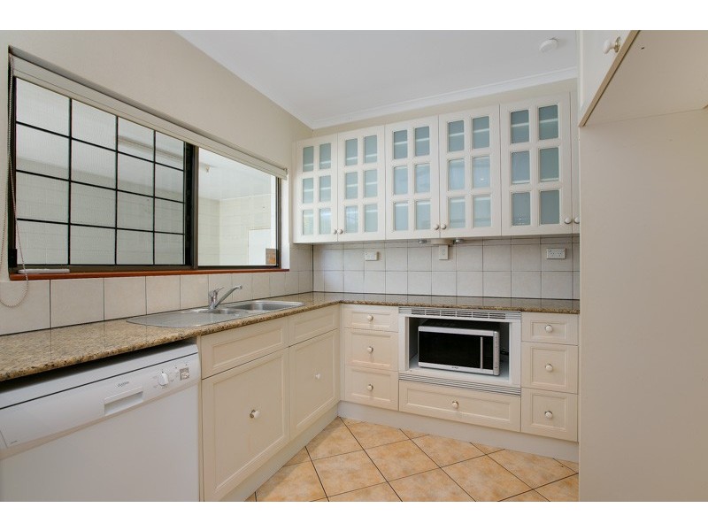 2/3 Agincourt Close, Clifton Beach QLD 4879