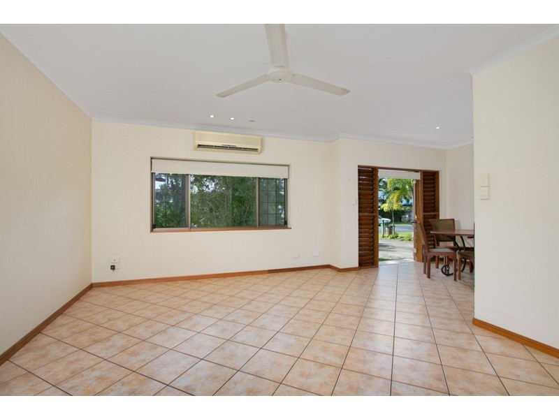 2/3 Agincourt Close, Clifton Beach QLD 4879