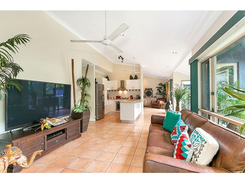 Kewarra Beach QLD 4879