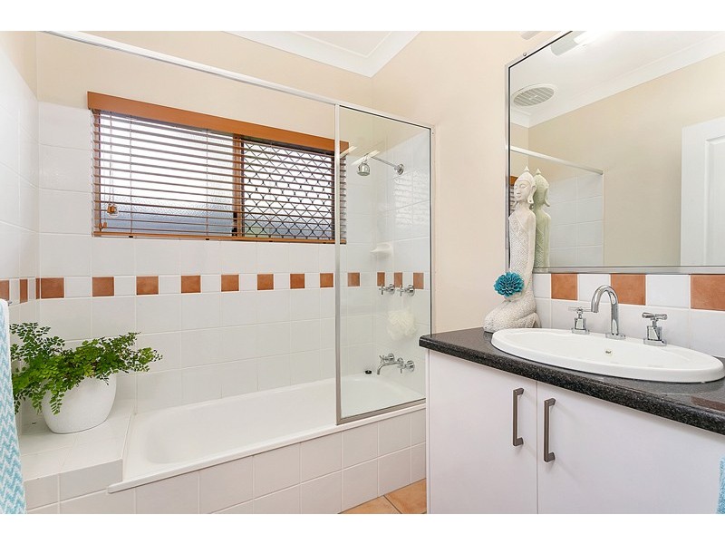 Kewarra Beach QLD 4879