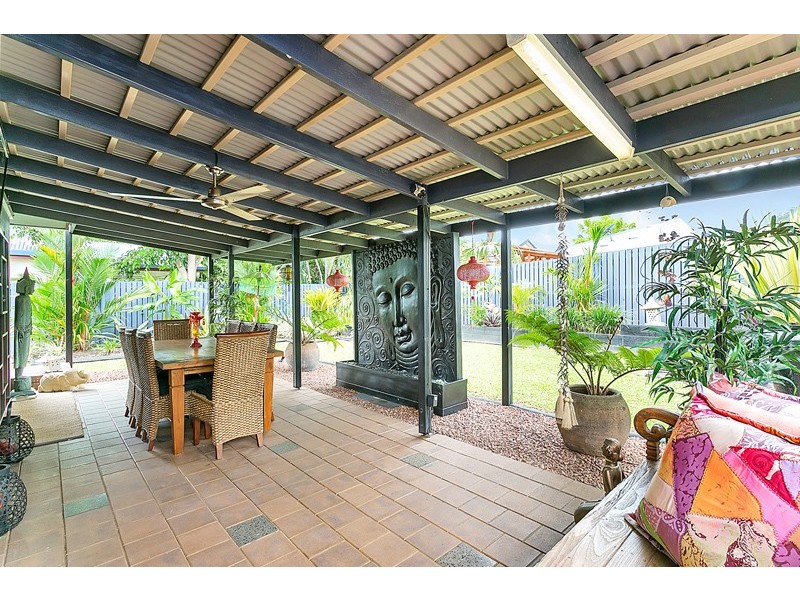 Kewarra Beach QLD 4879