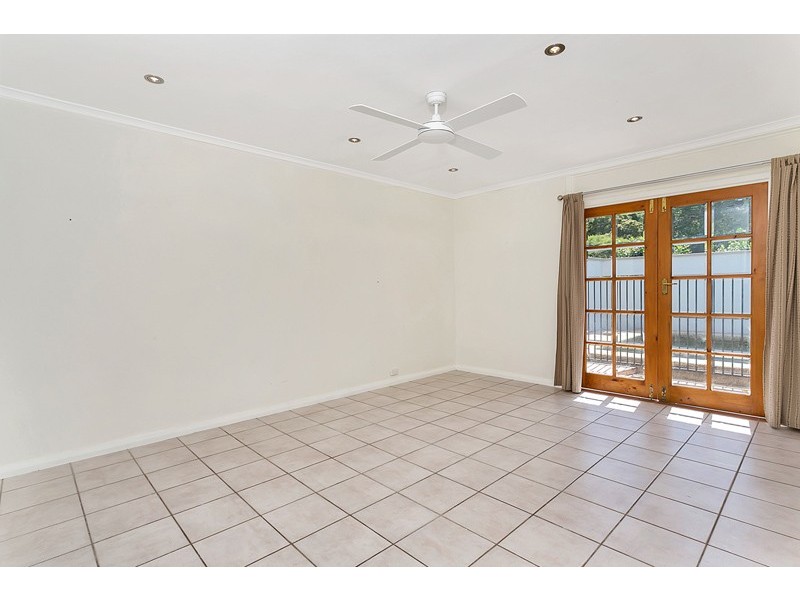 46 Heavey Crescent, Whitfield QLD 4870