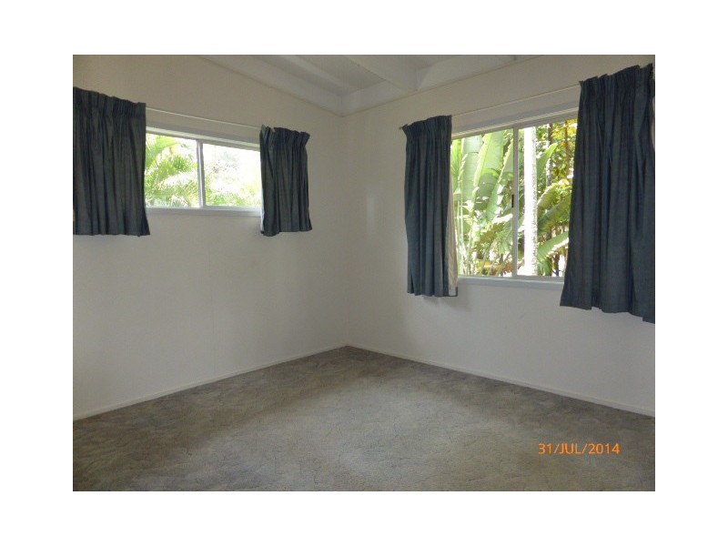 6 Moresby Street, Trinity Beach QLD 4879