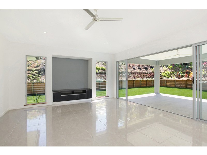 Trinity Beach QLD 4879