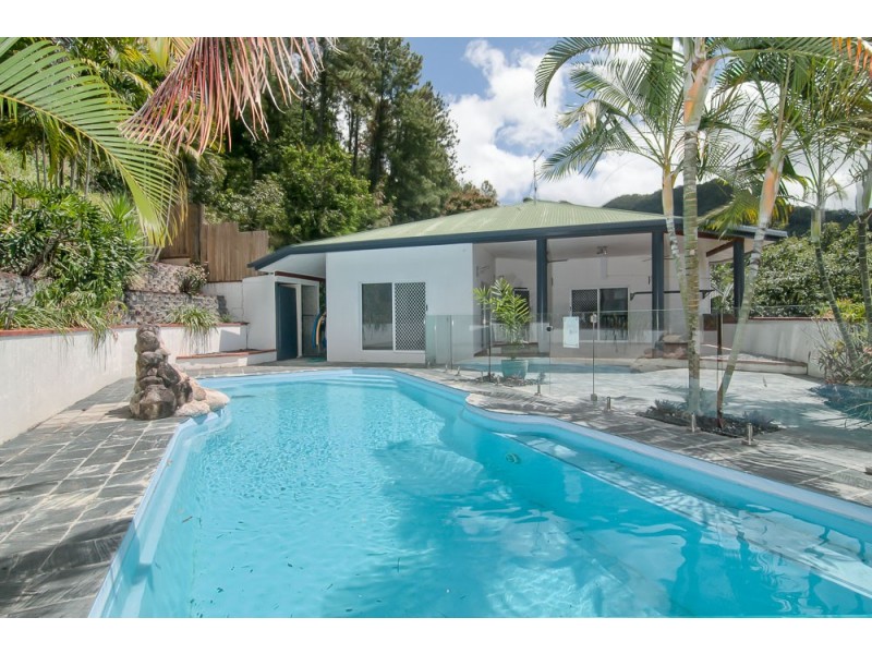 11 Mangosteen Close, Smithfield QLD 4878