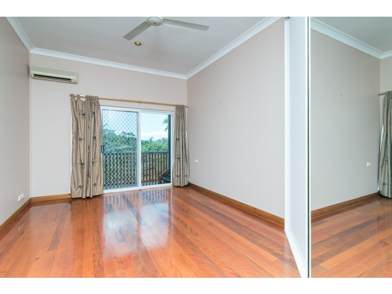 11 Mangosteen Close, Smithfield QLD 4878