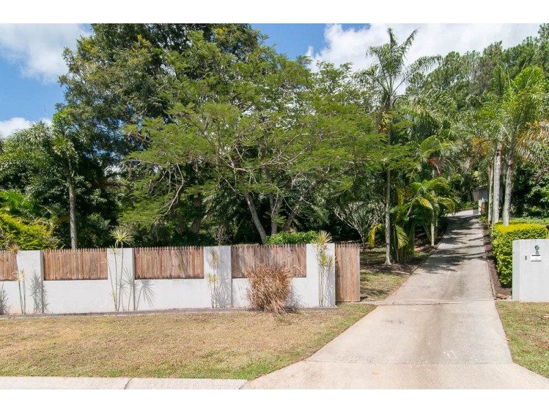 11 Mangosteen Close, Smithfield QLD 4878