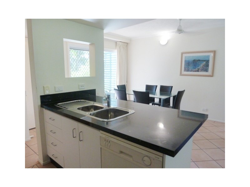 221/2 Keem Street, Trinity Beach QLD 4879