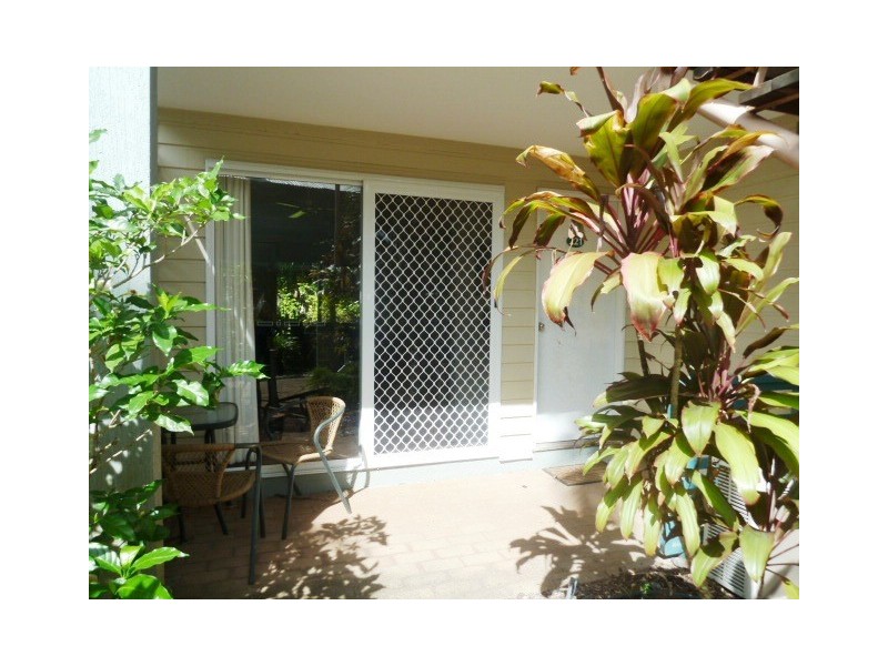 221/2 Keem Street, Trinity Beach QLD 4879