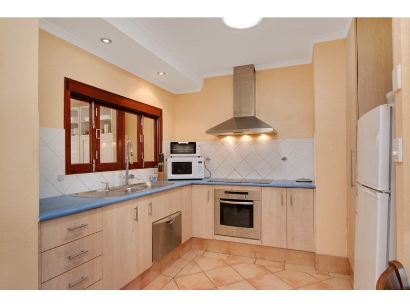 Kewarra Beach QLD 4879