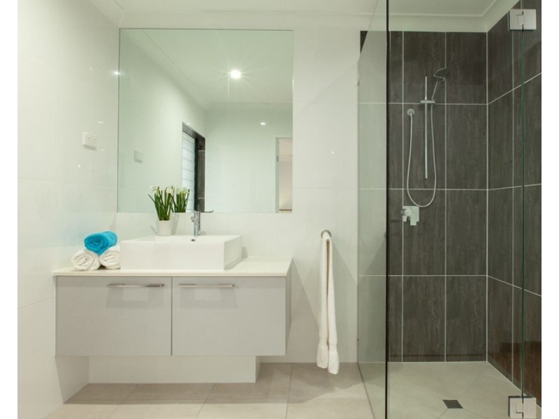 35 Moresby Street, Trinity Beach QLD 4879