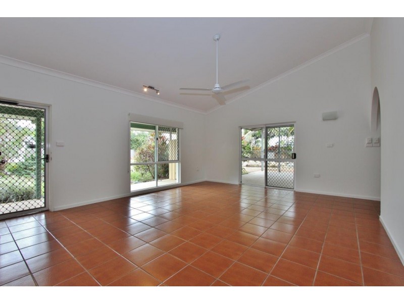 27 Manus Street, Trinity Beach QLD 4879