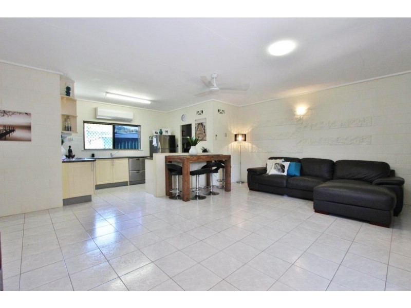 Trinity Beach QLD 4879