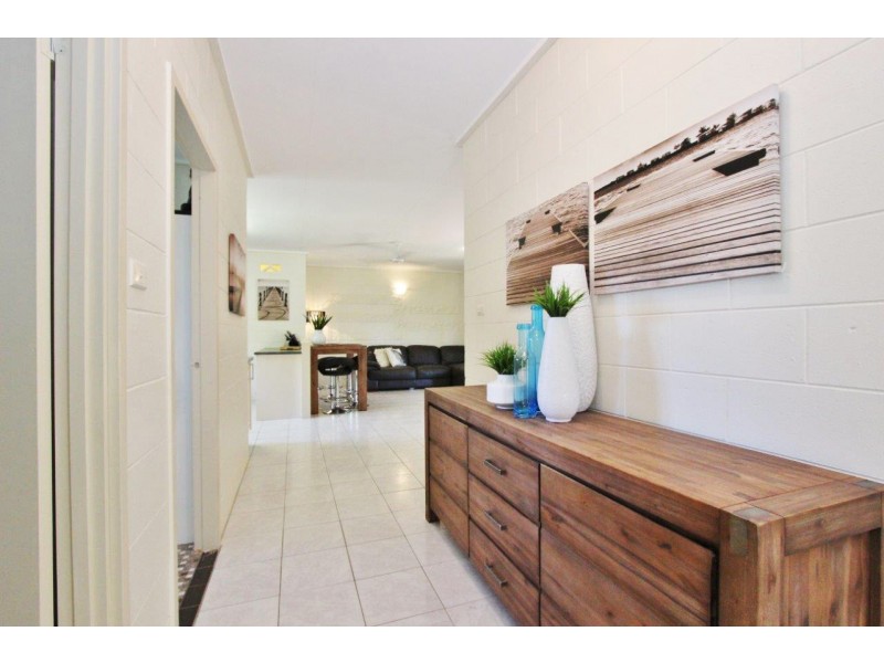 Trinity Beach QLD 4879