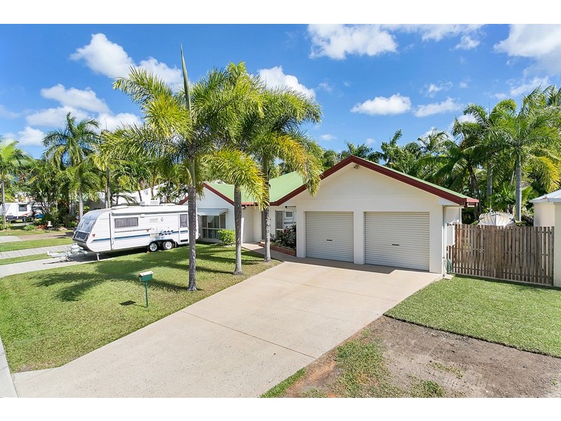 Kewarra Beach QLD 4879