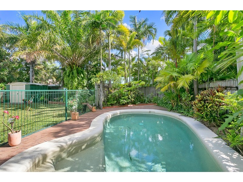 Kewarra Beach QLD 4879