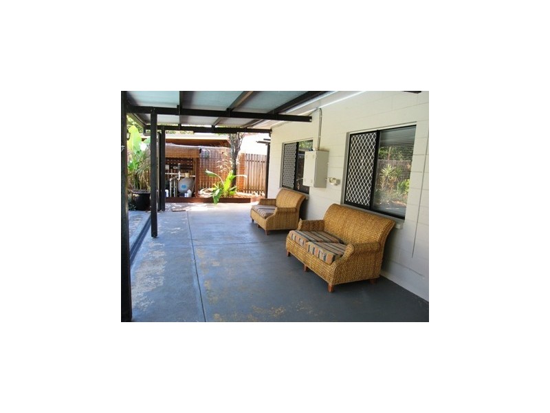 39 Manus Street, Trinity Beach QLD 4879