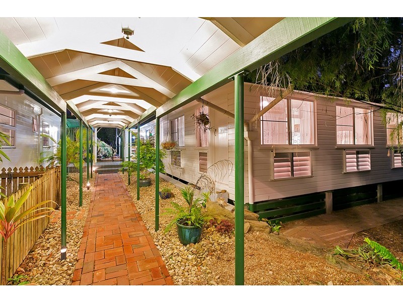 Machans Beach QLD 4878