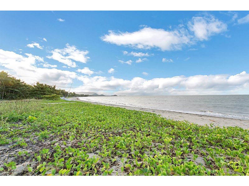 Machans Beach QLD 4878