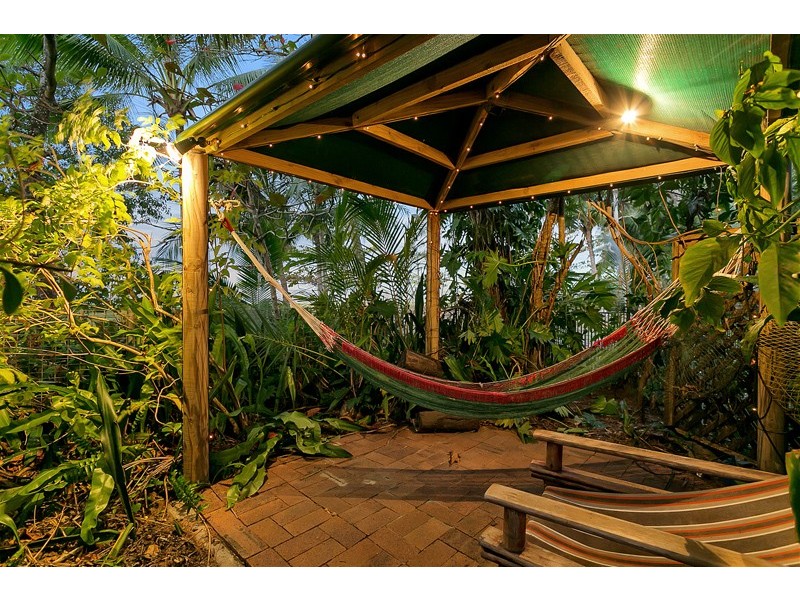 Machans Beach QLD 4878