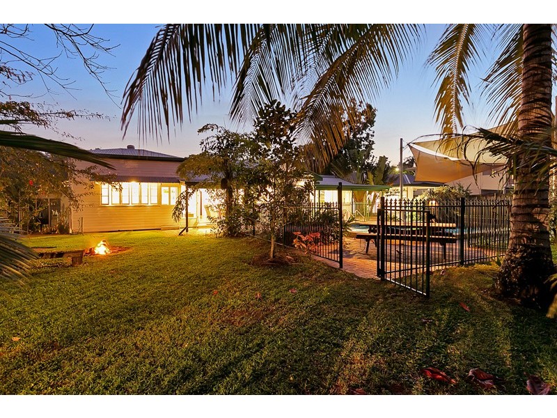 Machans Beach QLD 4878