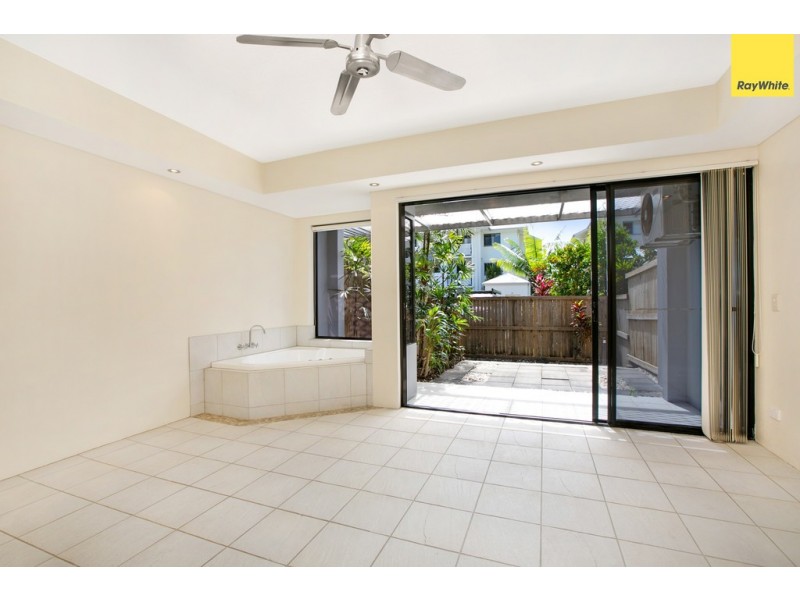 14/22 Oyster Court, Trinity Beach QLD 4879