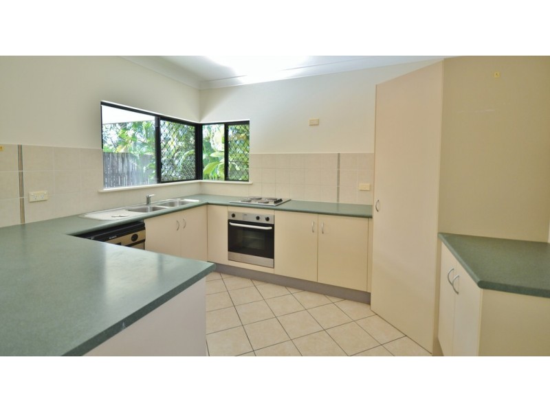 16 Kirra Close, Kewarra Beach QLD 4879