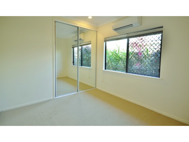 16 Kirra Close, Kewarra Beach QLD 4879