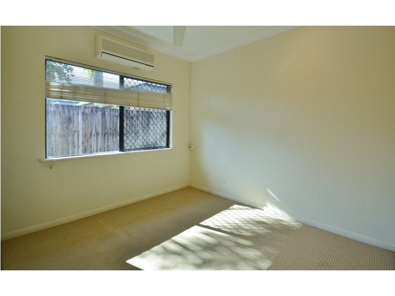 16 Kirra Close, Kewarra Beach QLD 4879