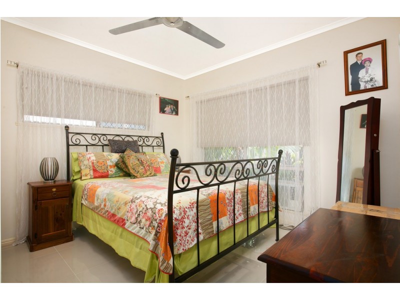 6/5-7 Oyster Court, Trinity Beach QLD 4879